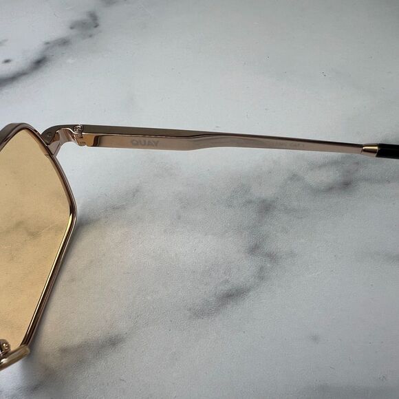 QUAY DND Sunglasses Gold Metal Frame Sunflower Lens 55-20-145 100% UV Protection - Picture 10 of 11